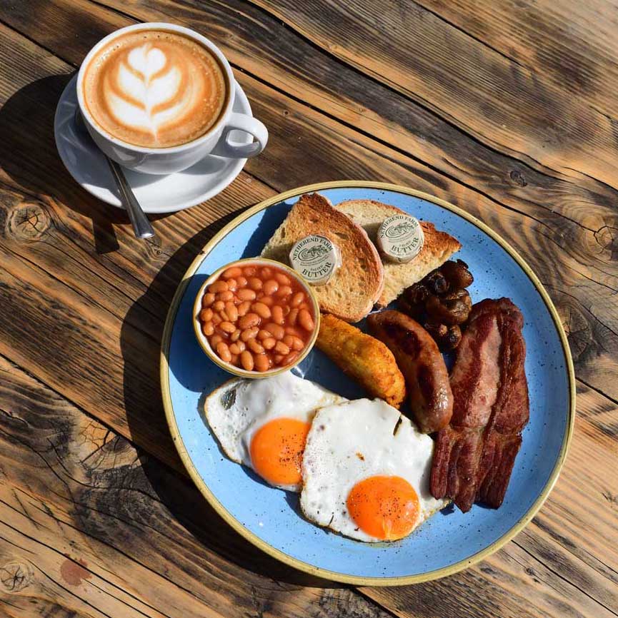DKP-breakfast-plate-eggs-bacon